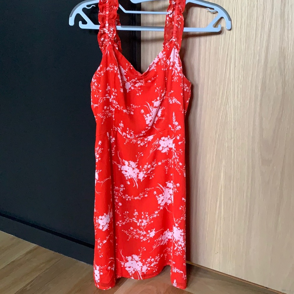 All in Favor Stella Ruffle Strap Minidress, red, XS, great condition.